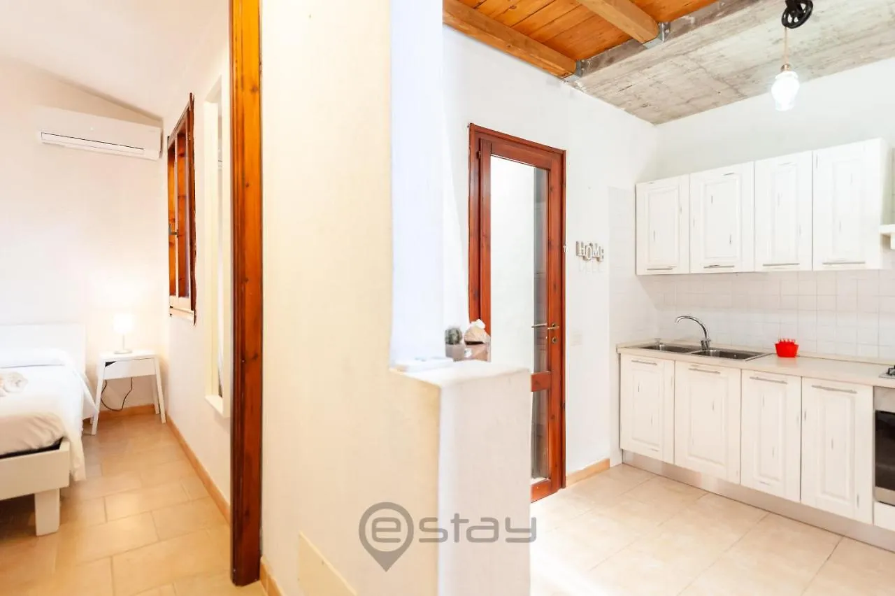 Villa Casa Nicole Geremèas 0*,  Italia