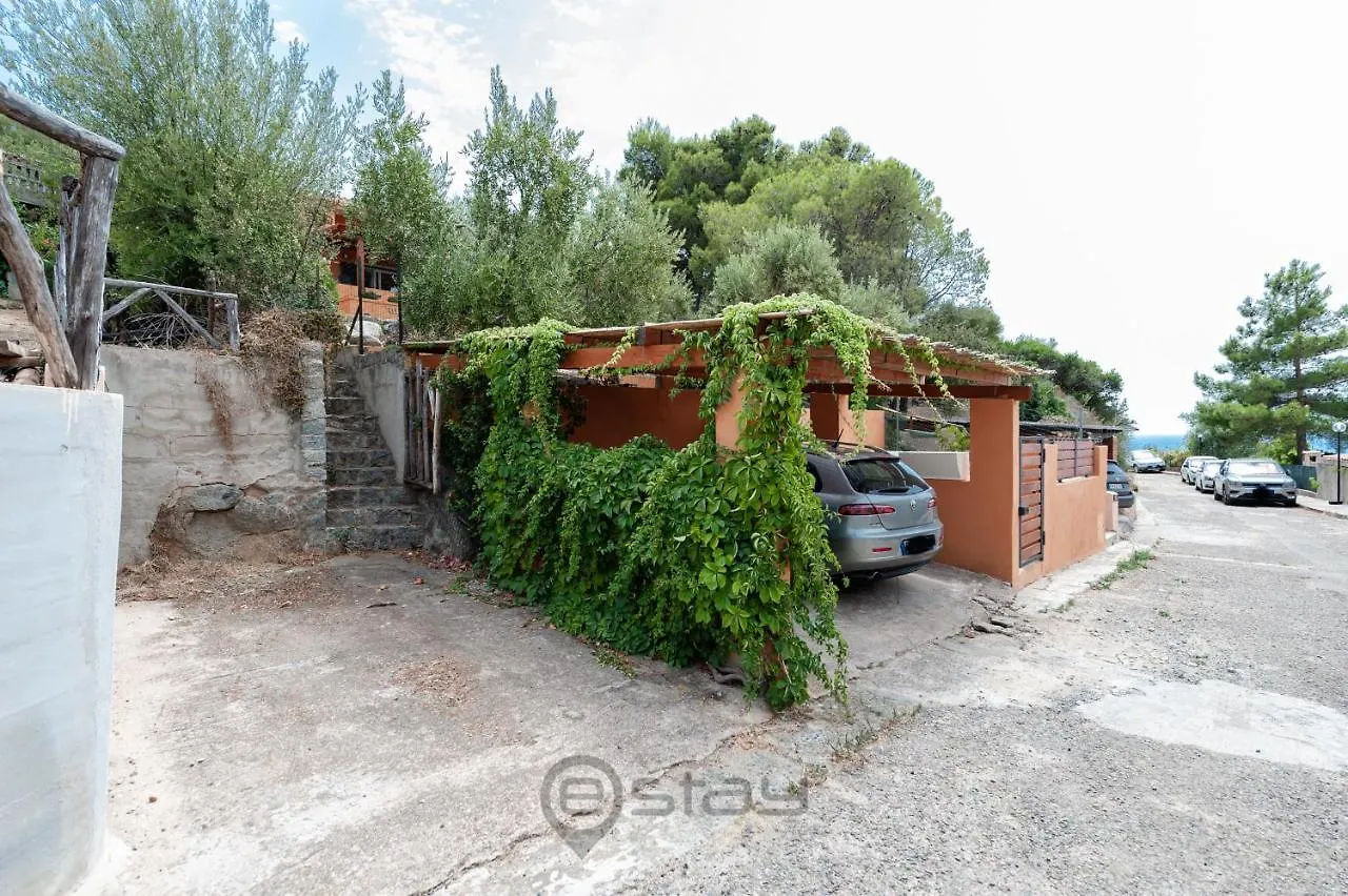 Casa Nicole Villa Geremèas Vakantiehuis